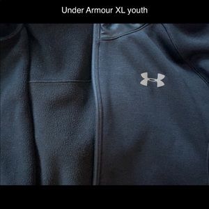 Super comfortable under armor jacket • Cute Nike pull over